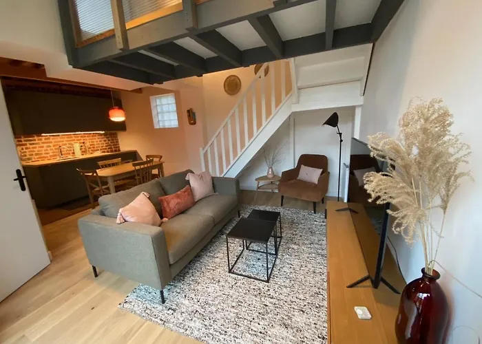 Le426, Charmante Petite Maison 2 Refaite à Neuf Appartement *